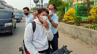 Peduli Kesehatan PT Inti Indosawit Subur Bagikan Masker Bagi Warga Jambi